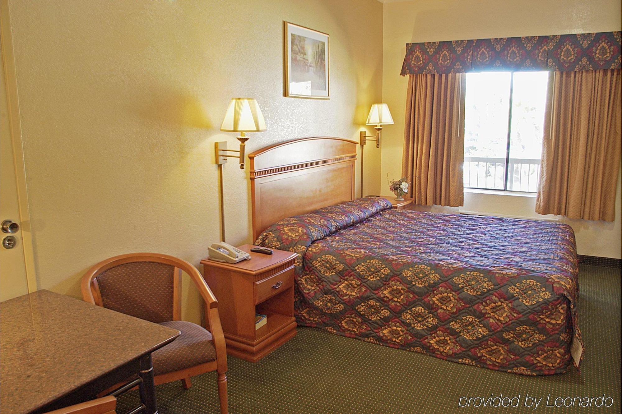 Granada Inn San Fernando Bilik gambar